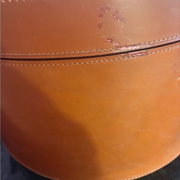 COGNAC LEATHER ROUNDED STORAGE CONTAINER - Picture 8 of 12